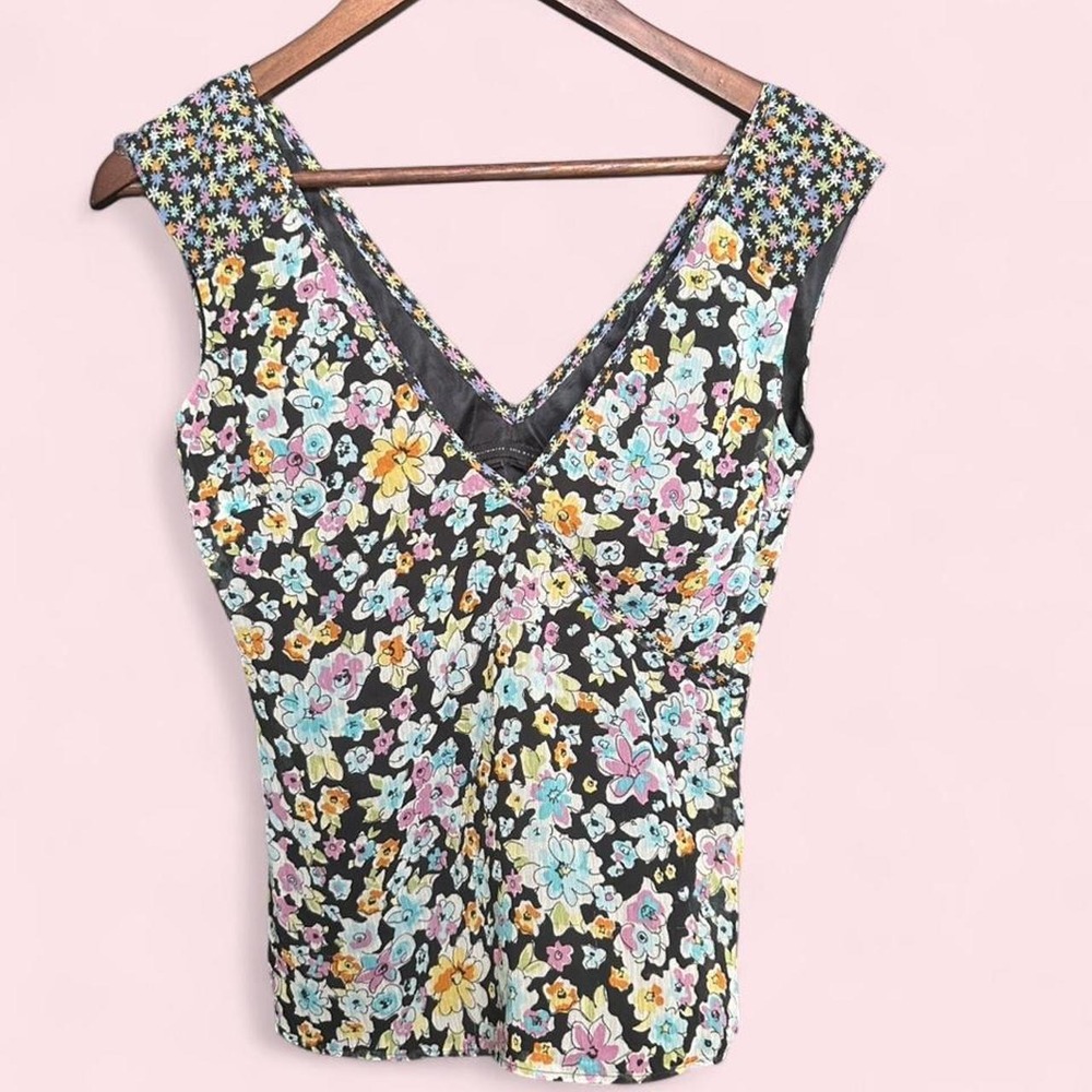 Vintage Zara Basic Y2K Floral V-Neck Tank Top